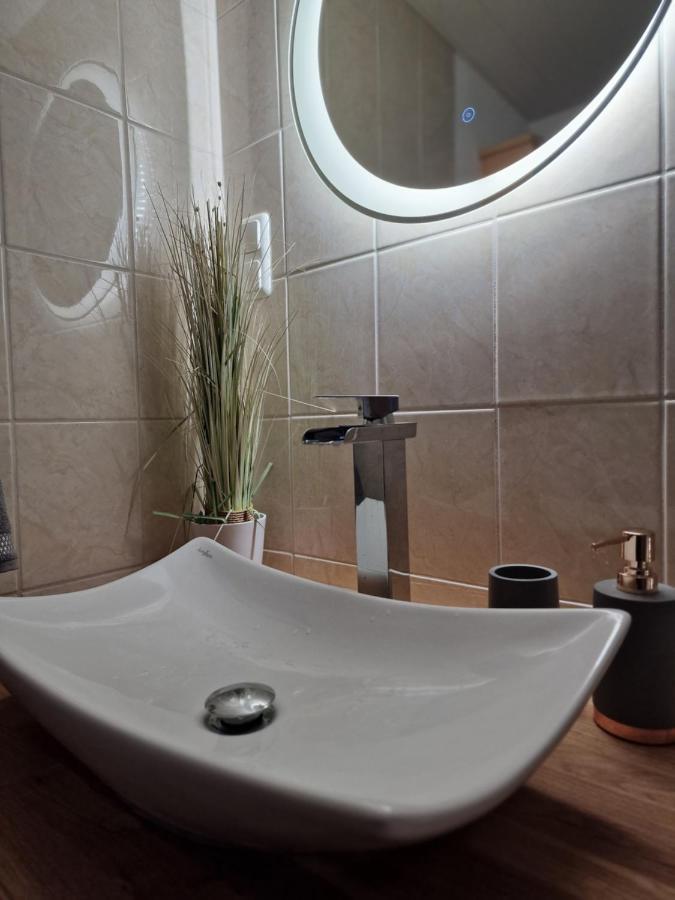 Ferienwohnung Haus Sonnenblick Burkhardtsdorf Esterno foto