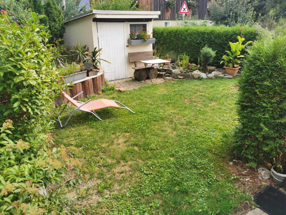 Ferienwohnung Haus Sonnenblick Burkhardtsdorf Esterno foto